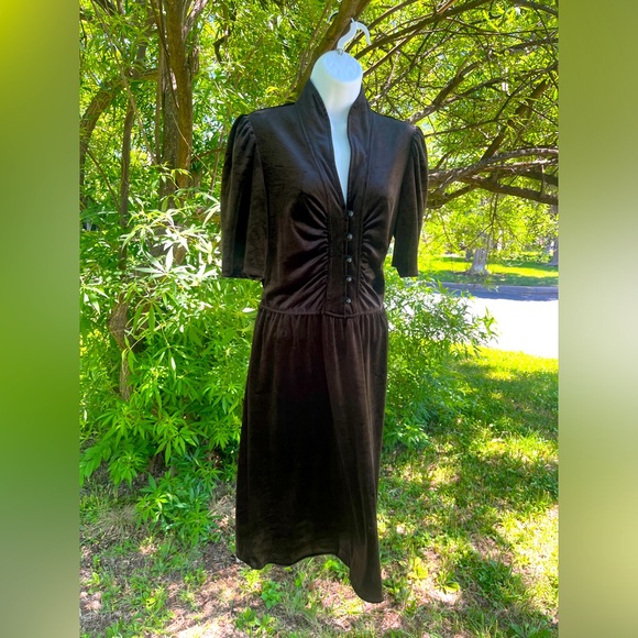 Velvet size S mid-length tie dress with buttons - Picture 1 of 10